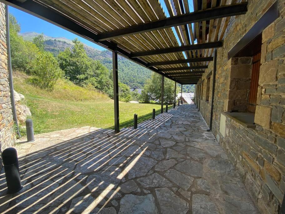 Elegante Apartamento En Escarrilla Con Vistas Al Valle Buitenkant foto